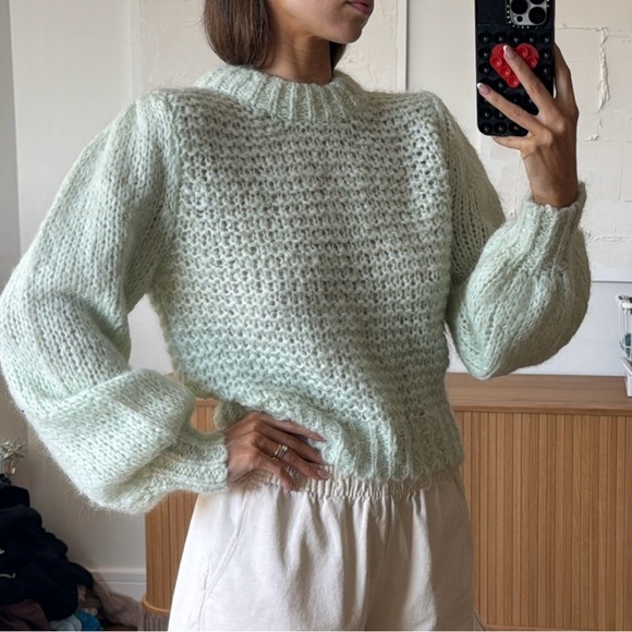 Wilfred LE FOU Mint Sweater - Picture 3 of 4